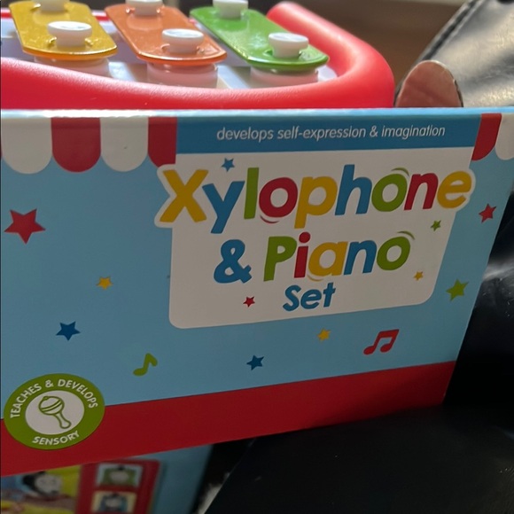 Colorful Musical Toy Xylophone for Kids - Picture 2 of 2